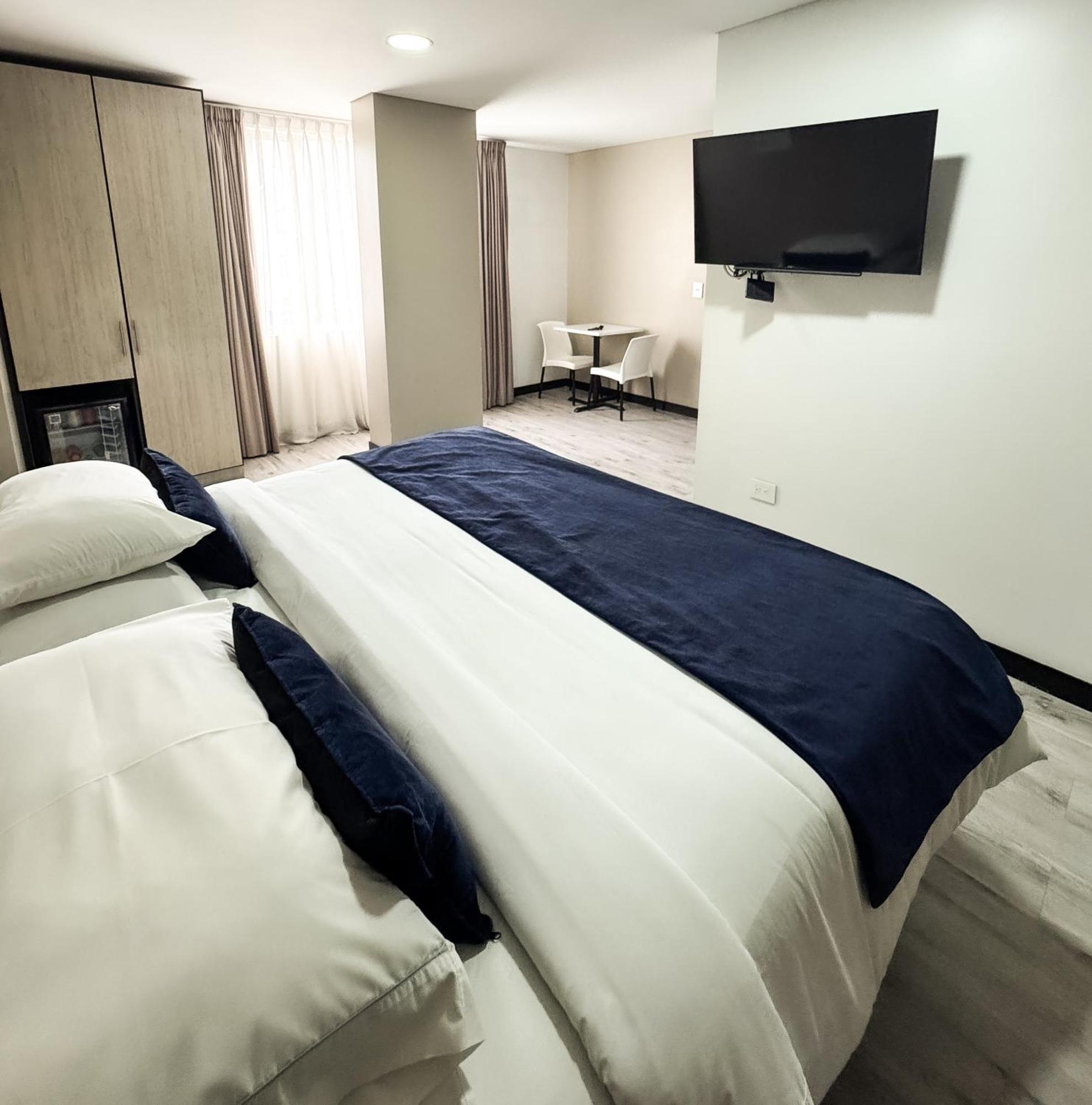 Hotel Wlh Silver Corferias Богота Экстерьер фото