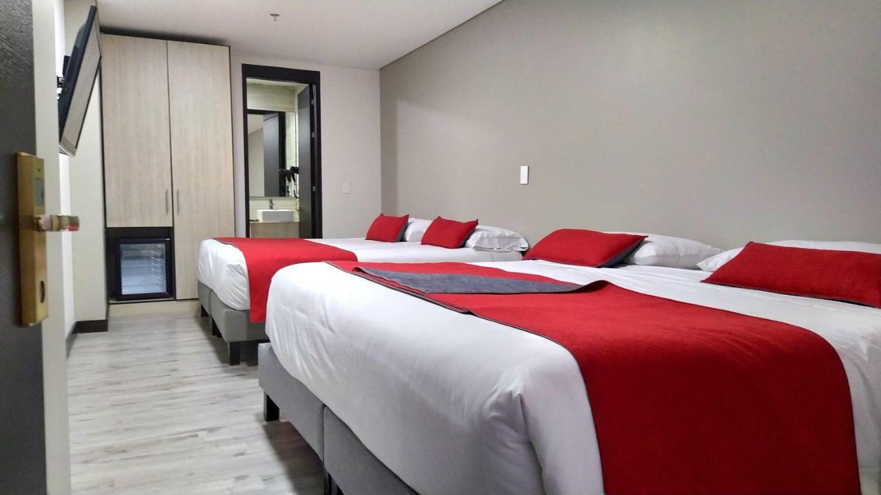 Hotel Wlh Silver Corferias Богота Экстерьер фото